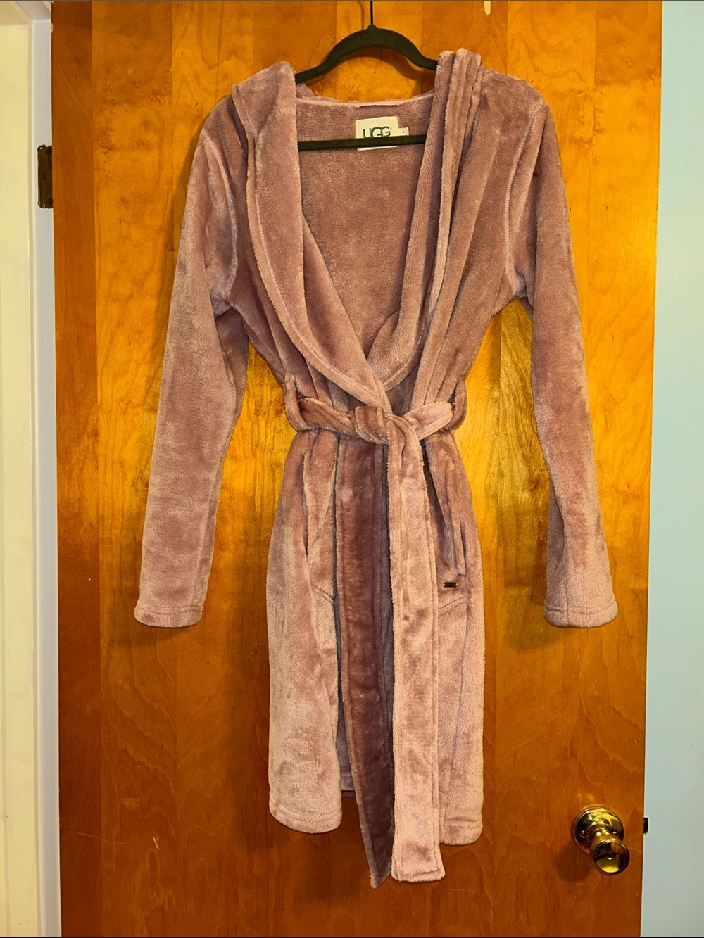 UGG Plush Hooded Robe in Dusty Rose Mauve